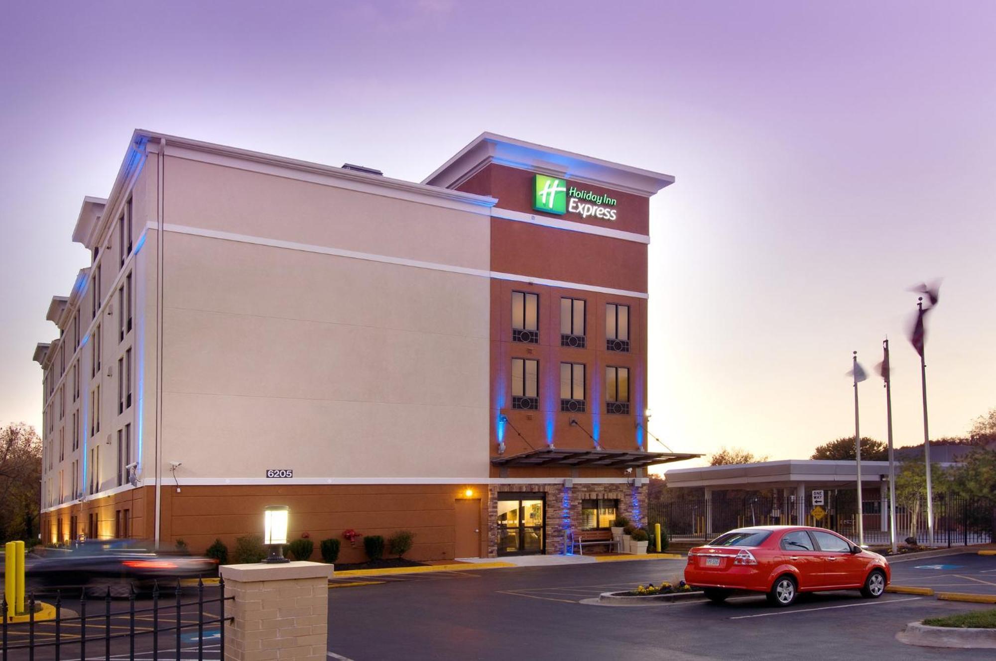 Holiday Inn Express Washington Dc-Bw Parkway By Ihg Hyattsville Exterior foto